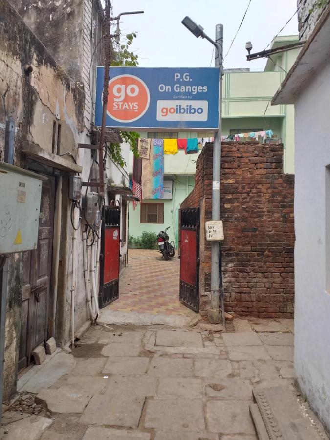 P G On Ganges Варанаси Екстериор снимка